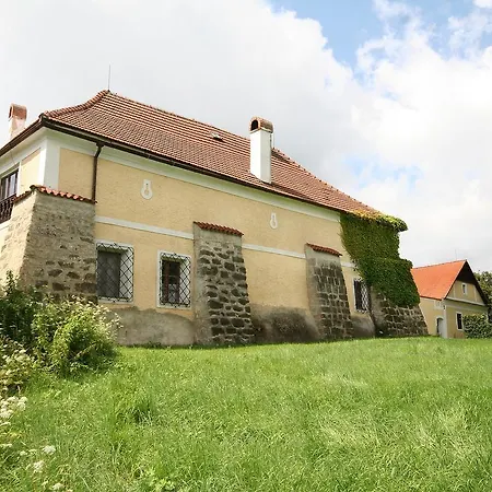 Nyaraló Tyn Luka