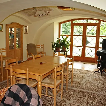 Nyaraló Tyn